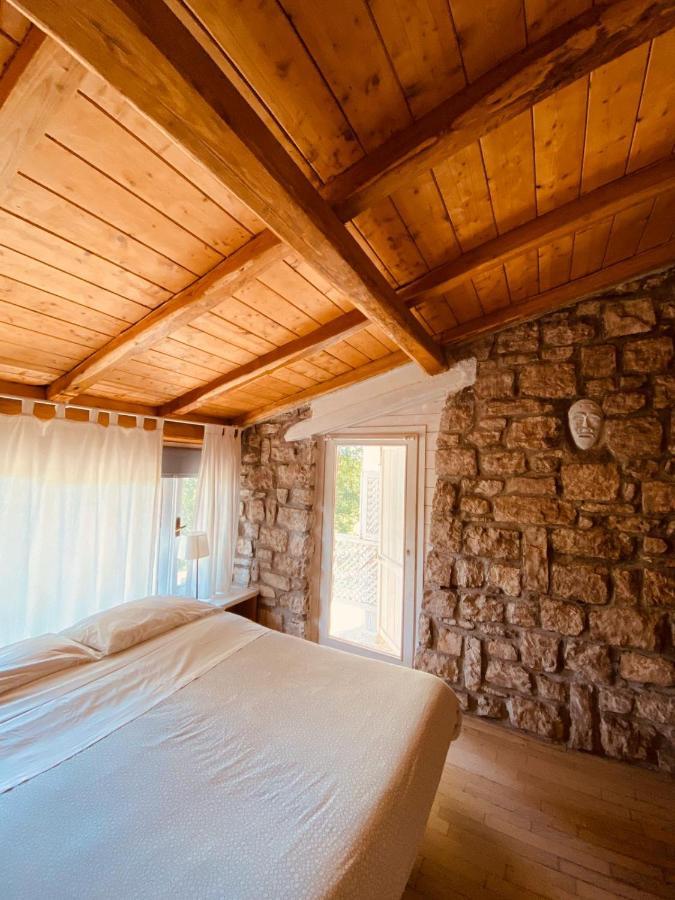 Nido Del Nibbio Bed and Breakfast Subiaco Exteriör bild