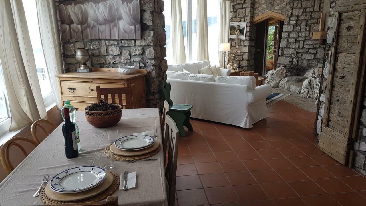 Nido Del Nibbio Bed and Breakfast Subiaco Exteriör bild