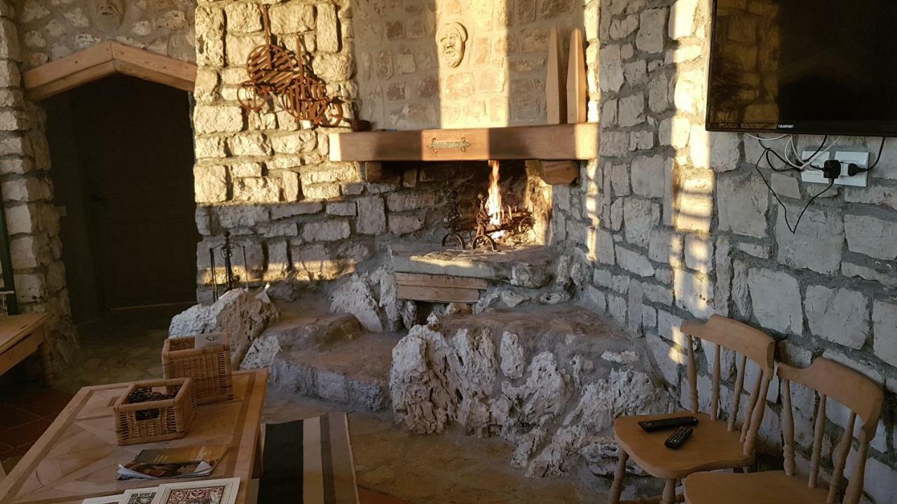 Nido Del Nibbio Bed and Breakfast Subiaco Exteriör bild